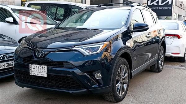 Toyota for sale in Iraq